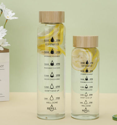 TOUR 야외 활동 700ML / 1000ML 용량 및 시간 스케일의 유리 텀블러컵