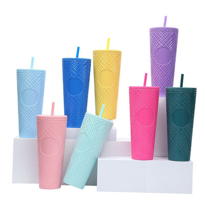 이 24oz/710ml 텀블러컵 BPA 무료 빨대 뚜?? 으로 이동 중에 좋아하는 음료를 즐겨보세요