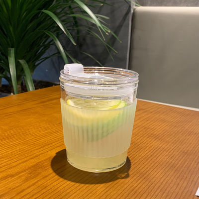 커피 머그 휴대용 여성 동행 냉정 우유 차 잔 손잡이와 빨대 뚜??
